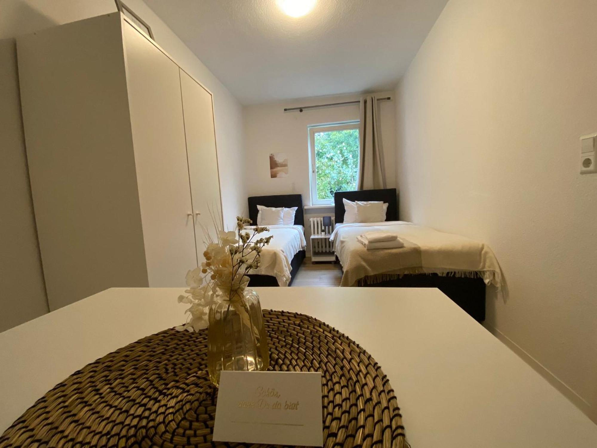 Zentrale 3-Zimmer Wohnung Mit Balkon - Perfekt Fuer Monteure Und Familien نومنستر المظهر الخارجي الصورة